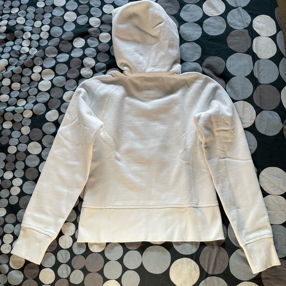 Lululemon Scuba Hoodie - Size 4 - Picture 5 of 10